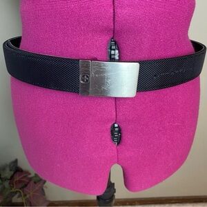 Swiss Gear Men's Belt Reversible Size Medium 32-36 Black